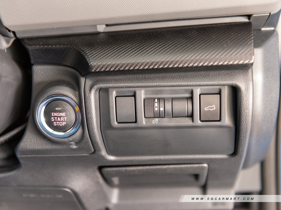 https://i.i-sgcm.com/new_cars/cars/21771/21771_g38