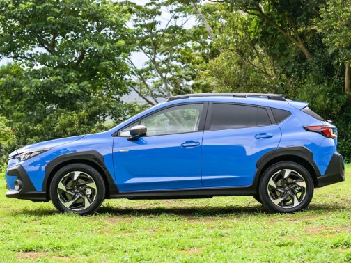 New Subaru Crosstrek e-BOXER Hybrid Photos, Photo Gallery - Sgcarmart