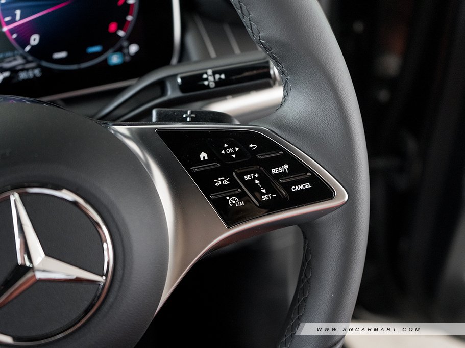 https://i.i-sgcm.com/new_cars/cars/21772/21772_g52