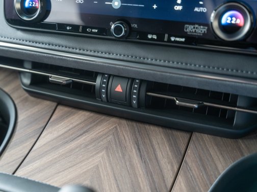 https://i.i-sgcm.com/new_cars/cars/21774/21774_g34