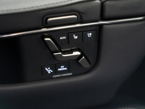https://i.i-sgcm.com/new_cars/cars/21774/21774_g39