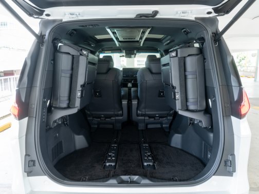 https://i.i-sgcm.com/new_cars/cars/21774/21774_g51