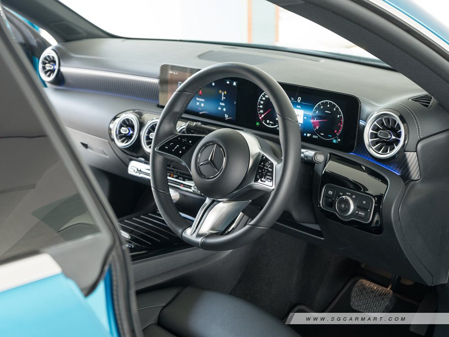 https://i.i-sgcm.com/new_cars/cars/21779/21779_g14