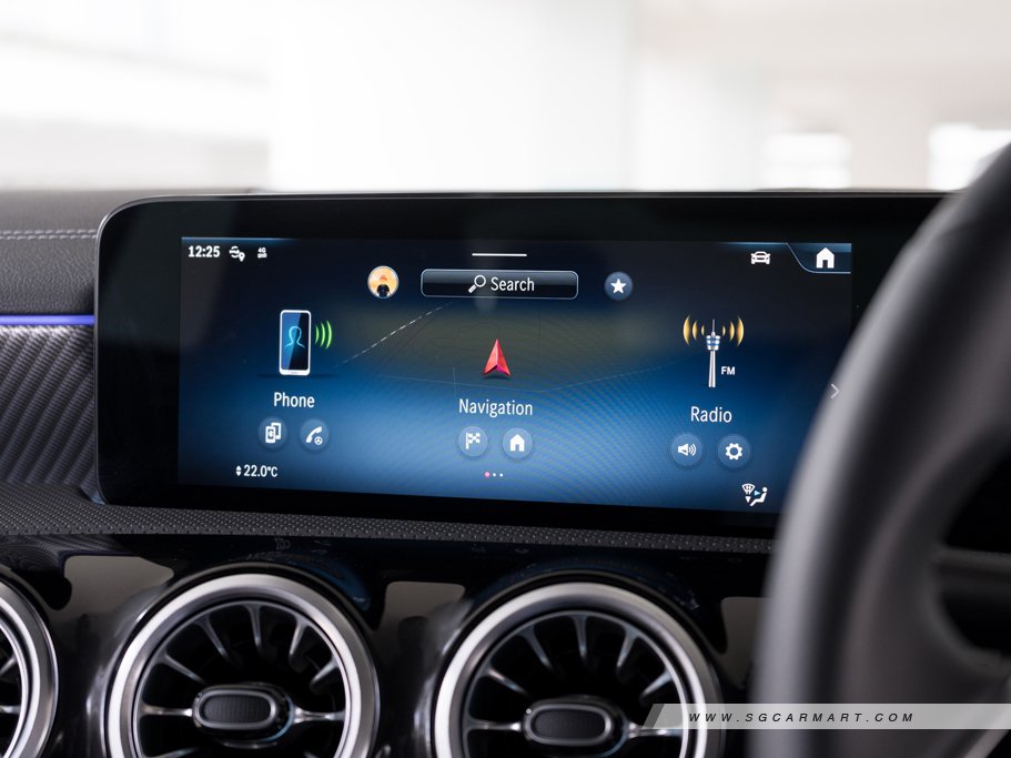 https://i.i-sgcm.com/new_cars/cars/21779/21779_g22