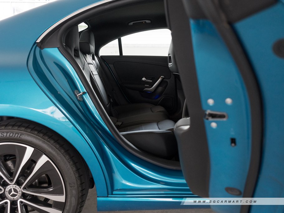 https://i.i-sgcm.com/new_cars/cars/21779/21779_g29