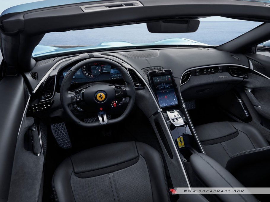 Ferrari Roma Spider 6