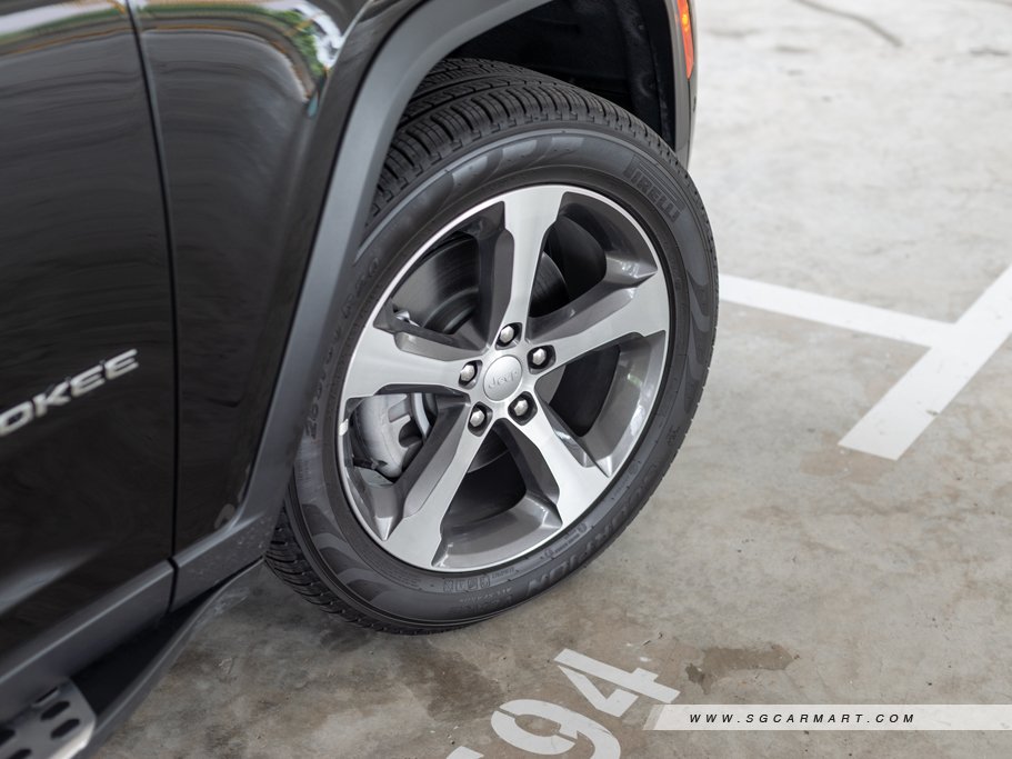 https://i.i-sgcm.com/new_cars/cars/21781/21781_g20