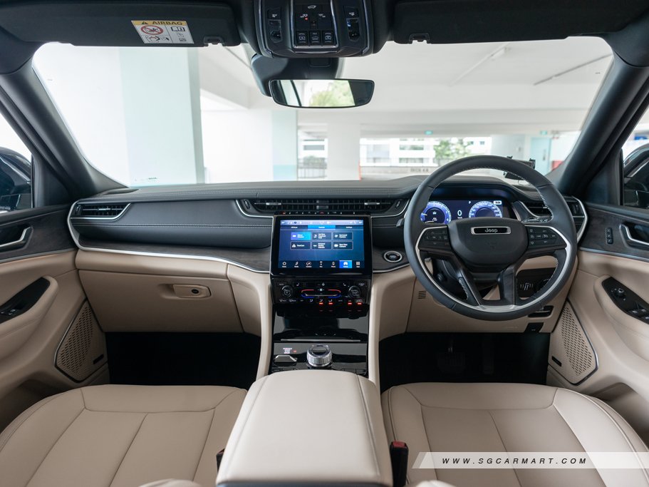 https://i.i-sgcm.com/new_cars/cars/21781/21781_g21