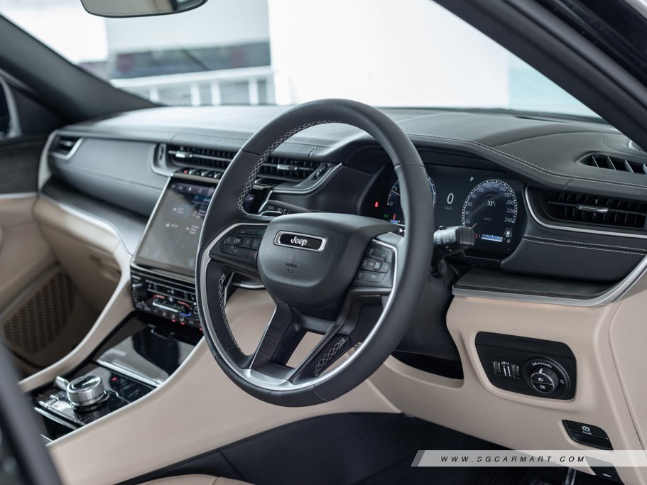 https://i.i-sgcm.com/new_cars/cars/21781/21781_g22
