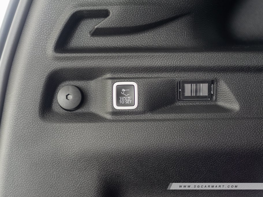https://i.i-sgcm.com/new_cars/cars/21781/21781_g41