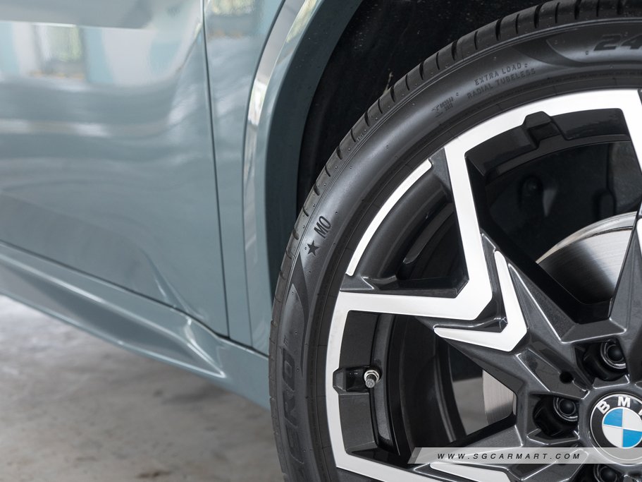 https://i.i-sgcm.com/new_cars/cars/21799/21799_g16