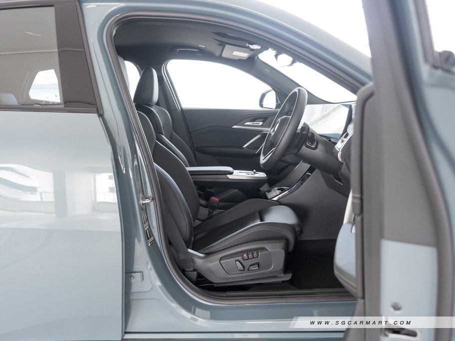https://i.i-sgcm.com/new_cars/cars/21799/21799_g31