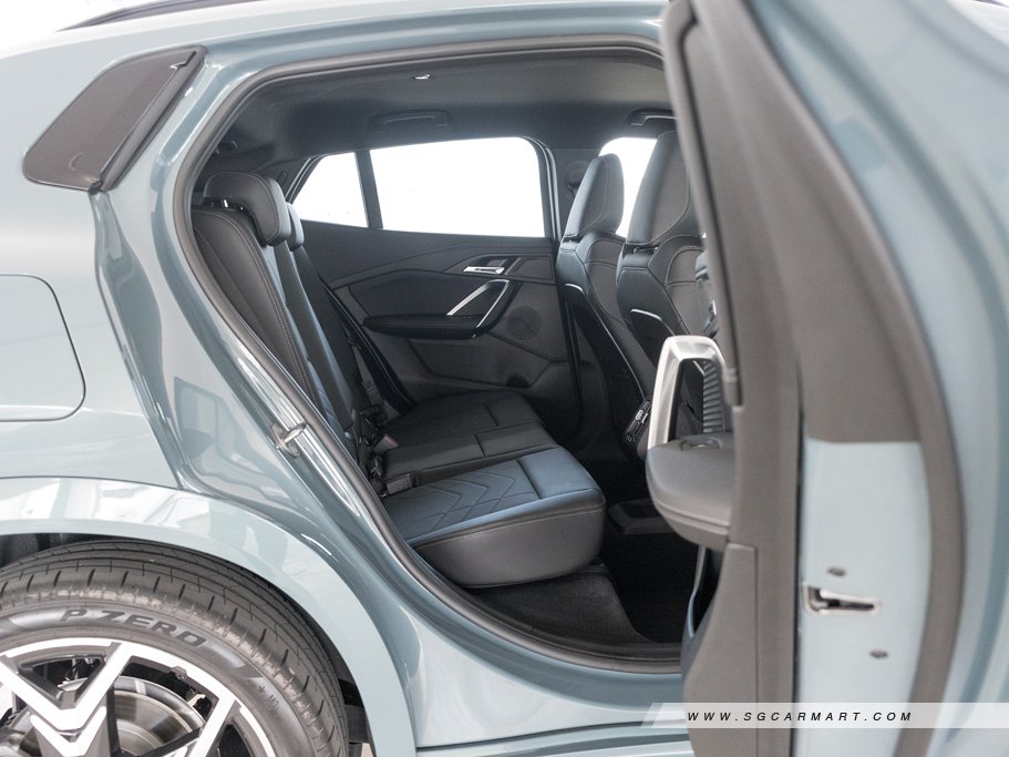 https://i.i-sgcm.com/new_cars/cars/21799/21799_g32