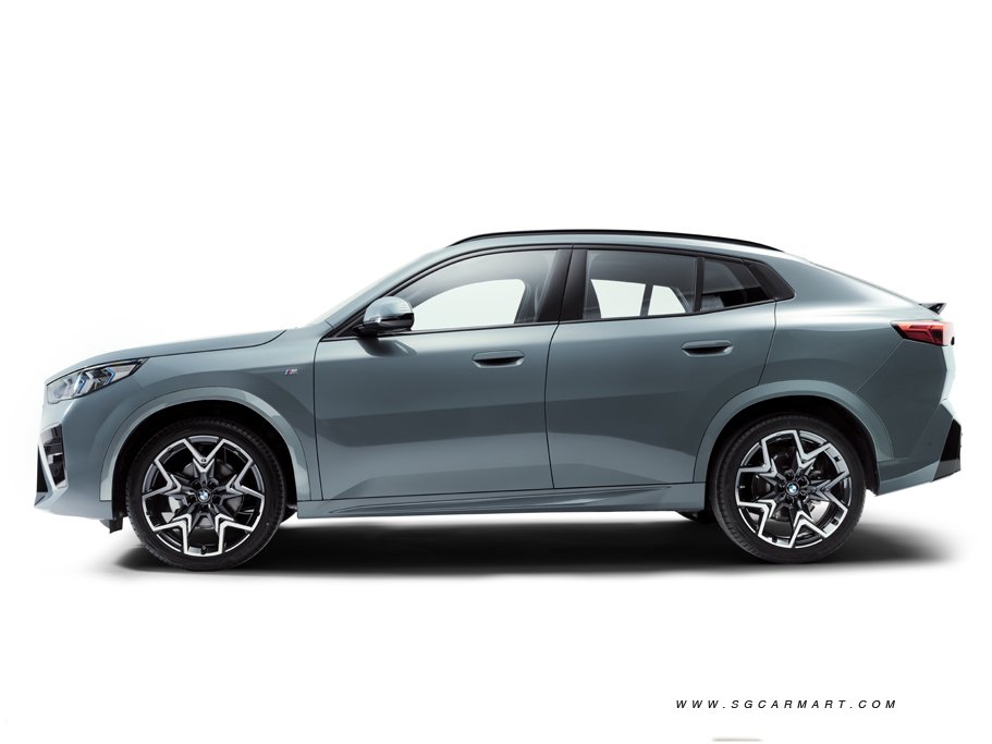 https://i.i-sgcm.com/new_cars/cars/21799/21799_g3