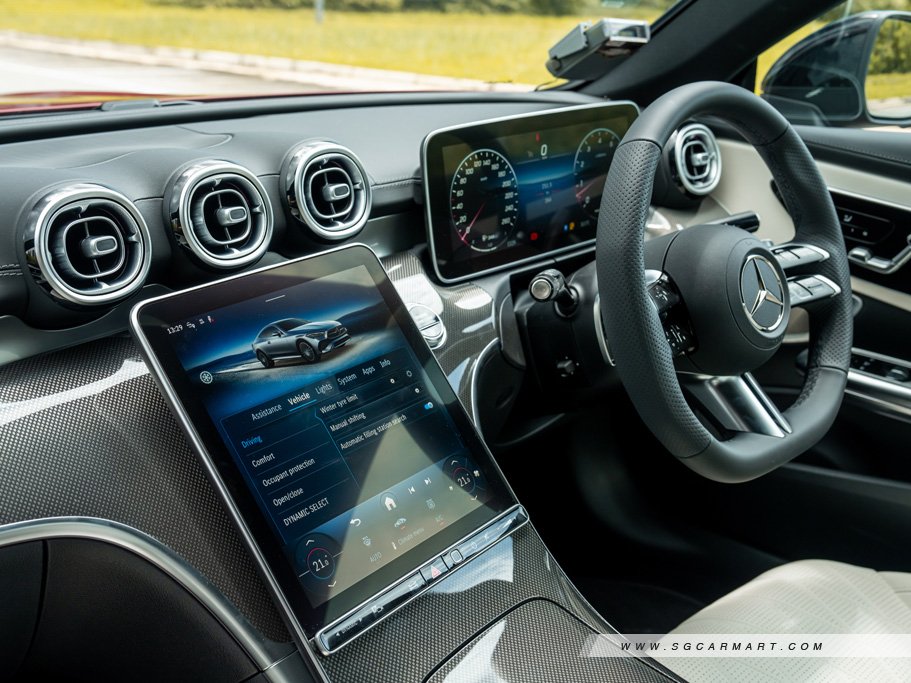 https://i.i-sgcm.com/new_cars/cars/21800/21800_g11