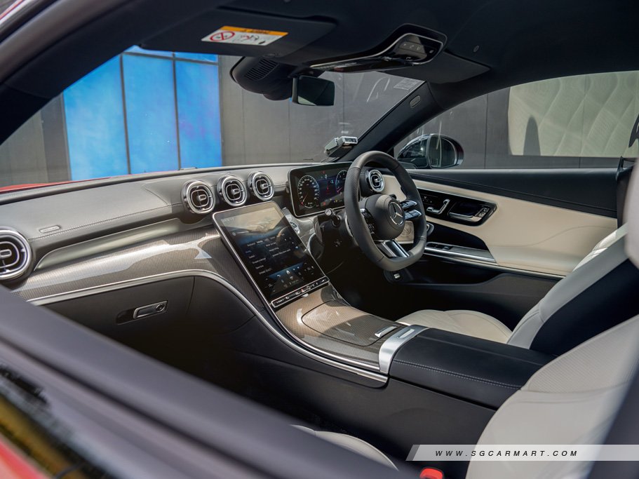 https://i.i-sgcm.com/new_cars/cars/21800/21800_g12