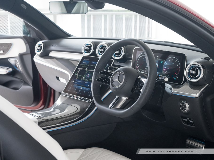 https://i.i-sgcm.com/new_cars/cars/21800/21800_g23