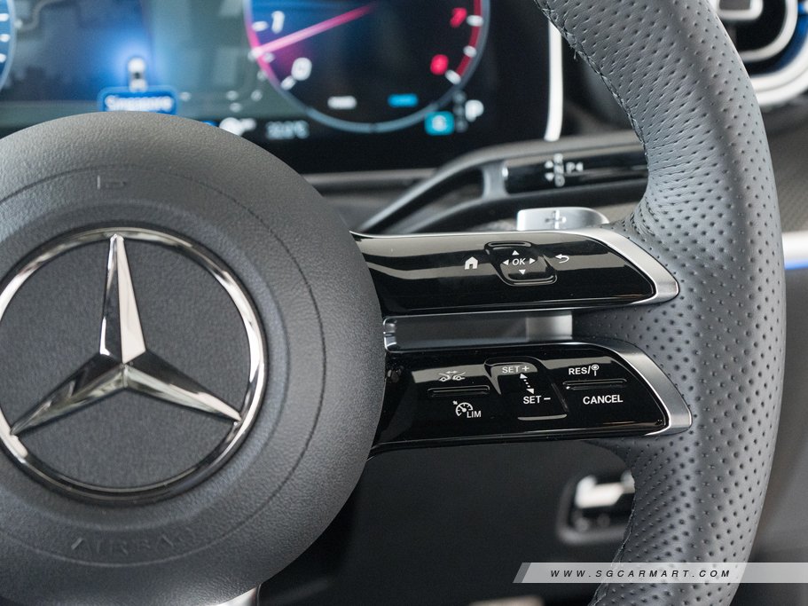 https://i.i-sgcm.com/new_cars/cars/21800/21800_g25