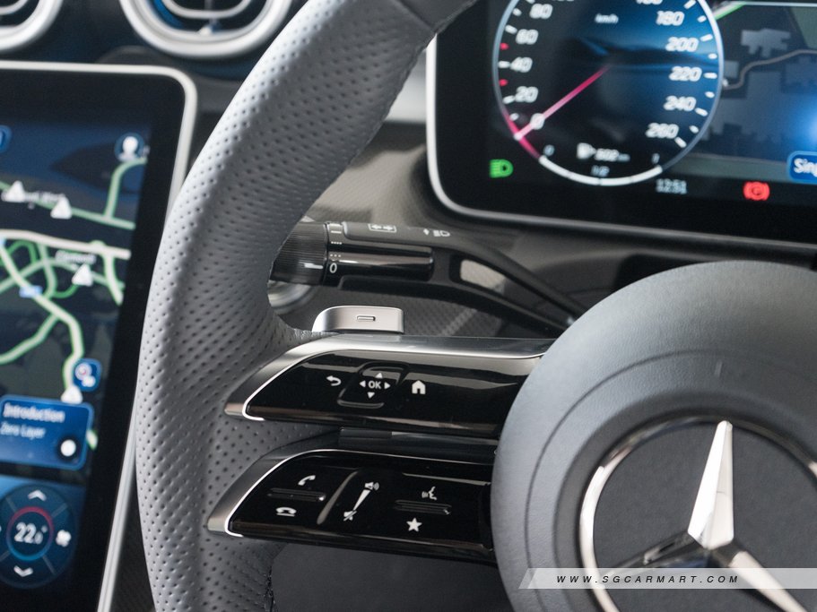 https://i.i-sgcm.com/new_cars/cars/21800/21800_g26