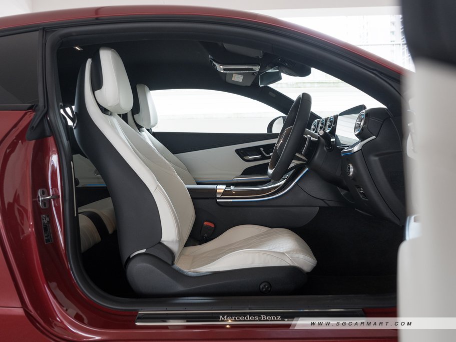 https://i.i-sgcm.com/new_cars/cars/21800/21800_g33