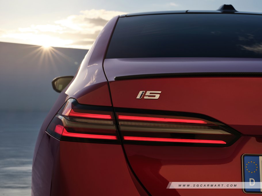 https://i.i-sgcm.com/new_cars/cars/21803/21803_g13