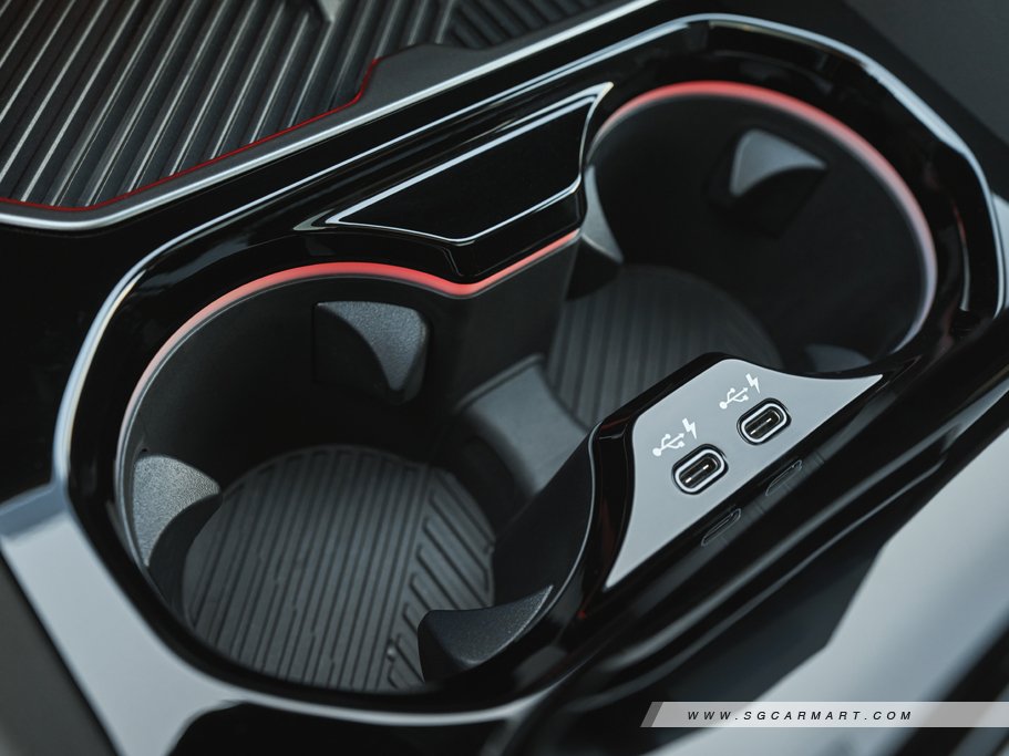 https://i.i-sgcm.com/new_cars/cars/21803/21803_g17