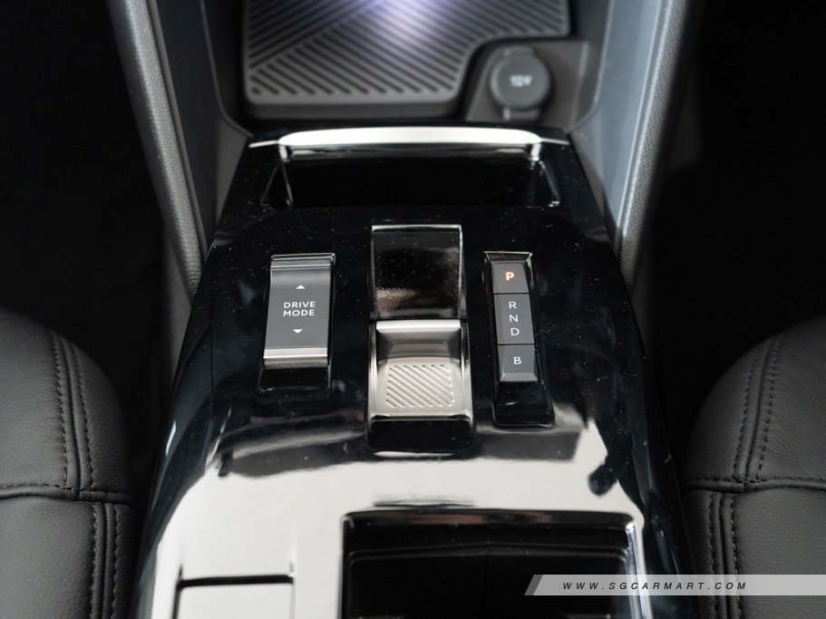 https://i.i-sgcm.com/new_cars/cars/21804/21804_g29