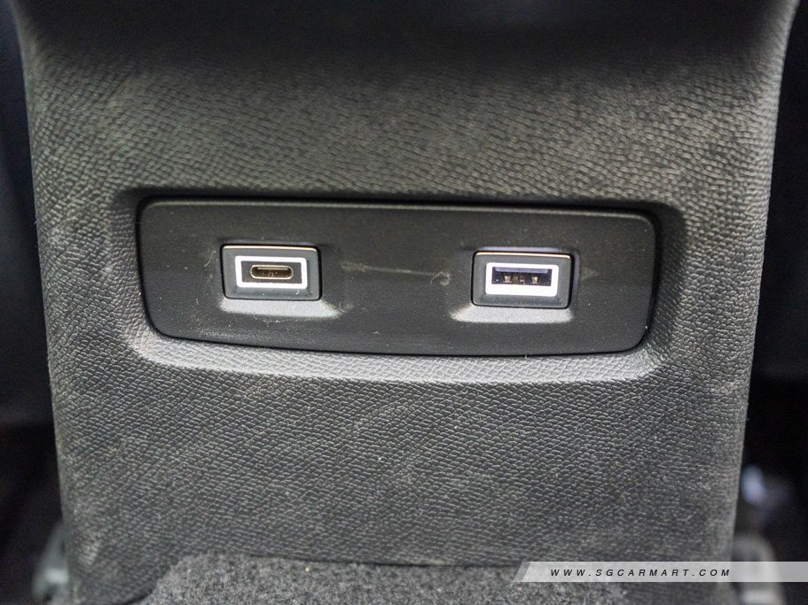 https://i.i-sgcm.com/new_cars/cars/21804/21804_g35
