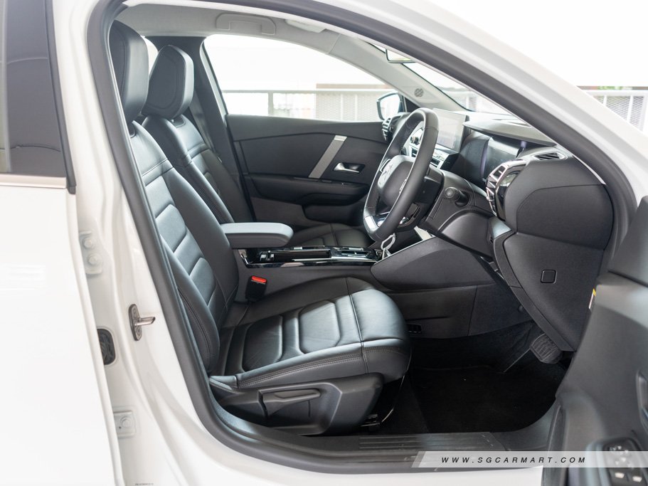 https://i.i-sgcm.com/new_cars/cars/21804/21804_g36