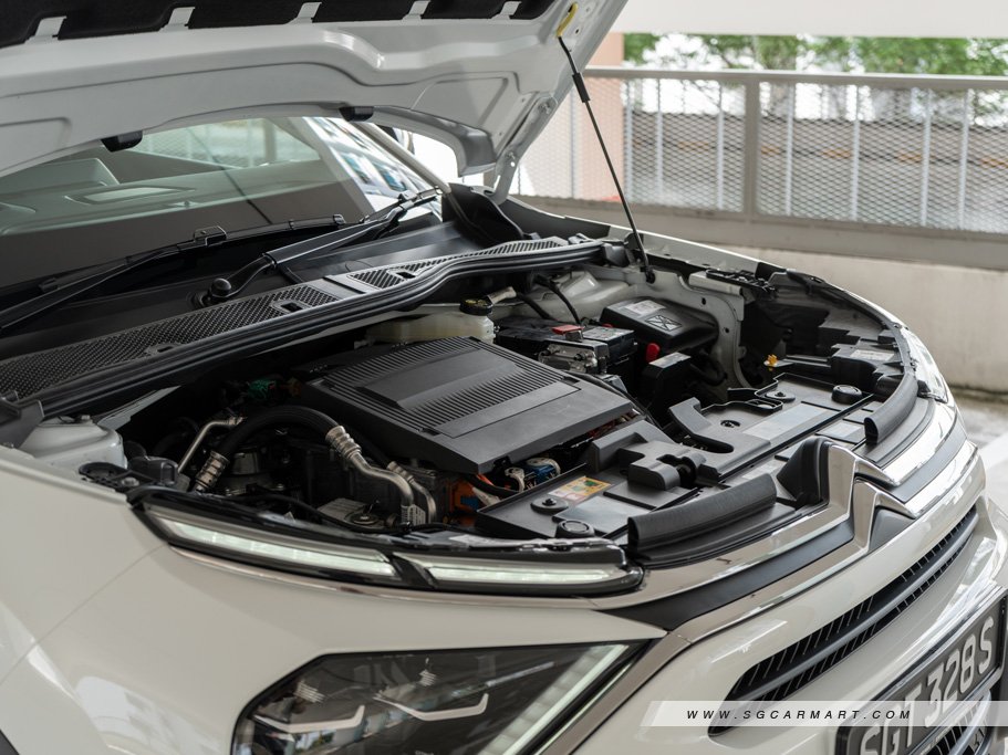 https://i.i-sgcm.com/new_cars/cars/21804/21804_g39
