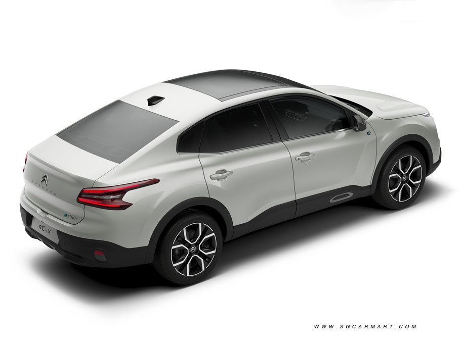 https://i.i-sgcm.com/new_cars/cars/21804/21804_g4