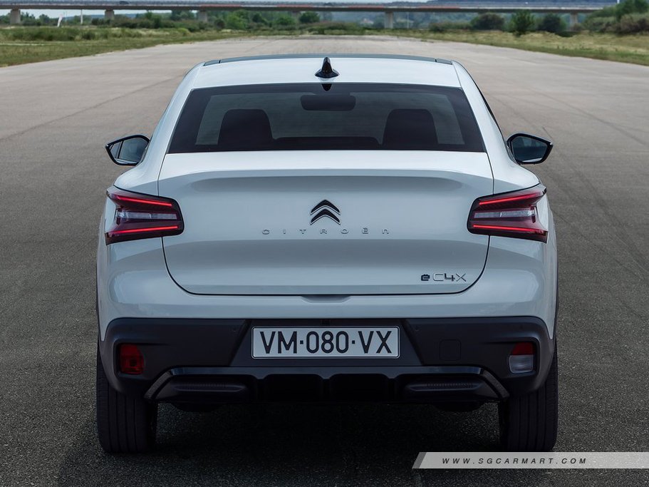 https://i.i-sgcm.com/new_cars/cars/21804/21804_g5