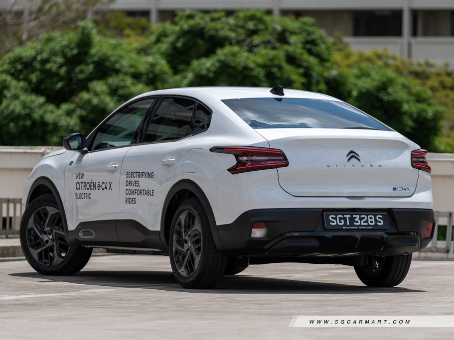 https://i.i-sgcm.com/new_cars/cars/21804/21804_g8