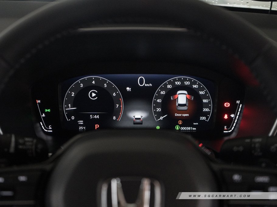 https://i.i-sgcm.com/new_cars/cars/21806/21806_g27
