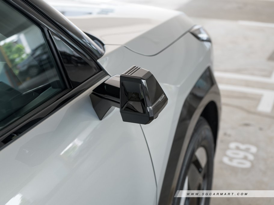 https://i.i-sgcm.com/new_cars/cars/21810/21810_g21