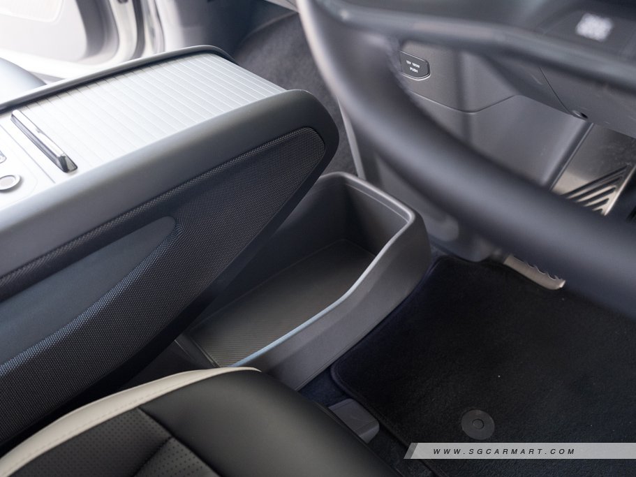 https://i.i-sgcm.com/new_cars/cars/21810/21810_g36
