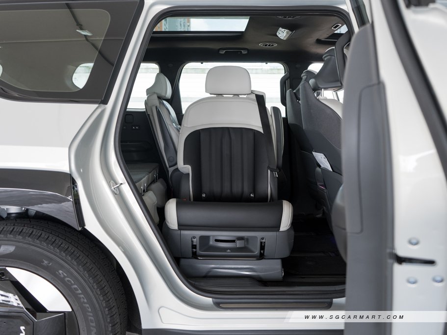 https://i.i-sgcm.com/new_cars/cars/21810/21810_g51