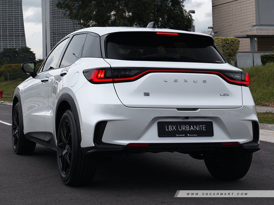 https://i.i-sgcm.com/new_cars/cars/21811/21811_g46