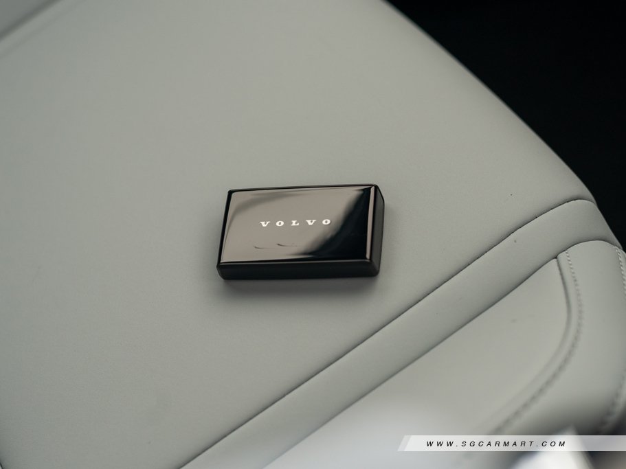 https://i.i-sgcm.com/new_cars/cars/21813/21813_g55