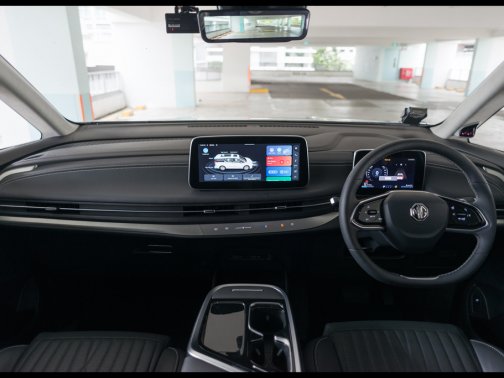 https://i.i-sgcm.com/new_cars/cars/21817/21817_g11