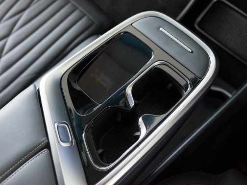 https://i.i-sgcm.com/new_cars/cars/21817/21817_g21