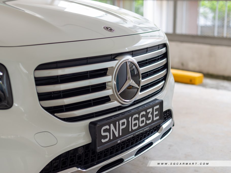 https://i.i-sgcm.com/new_cars/cars/21821/21821_g13