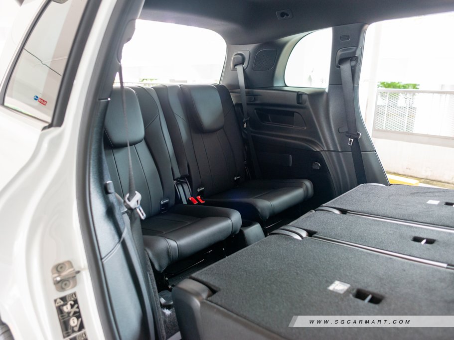https://i.i-sgcm.com/new_cars/cars/21821/21821_g30