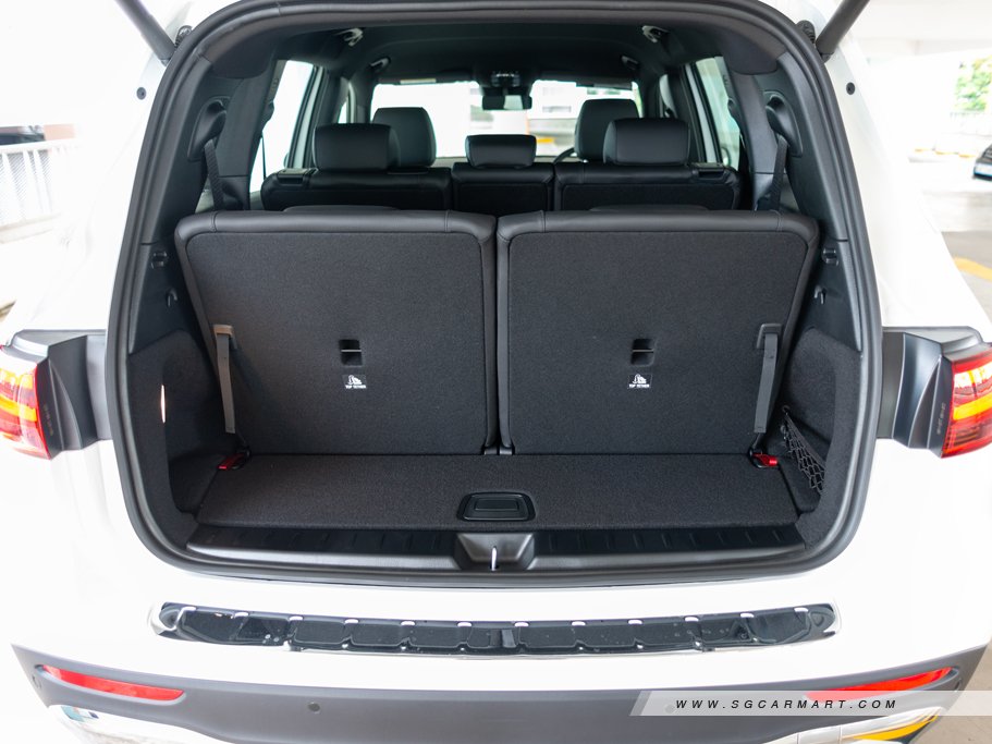 https://i.i-sgcm.com/new_cars/cars/21821/21821_g33