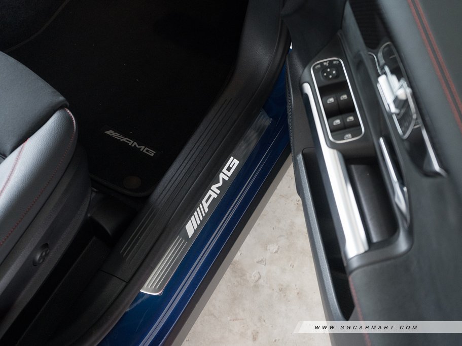https://i.i-sgcm.com/new_cars/cars/21821/21821_g56