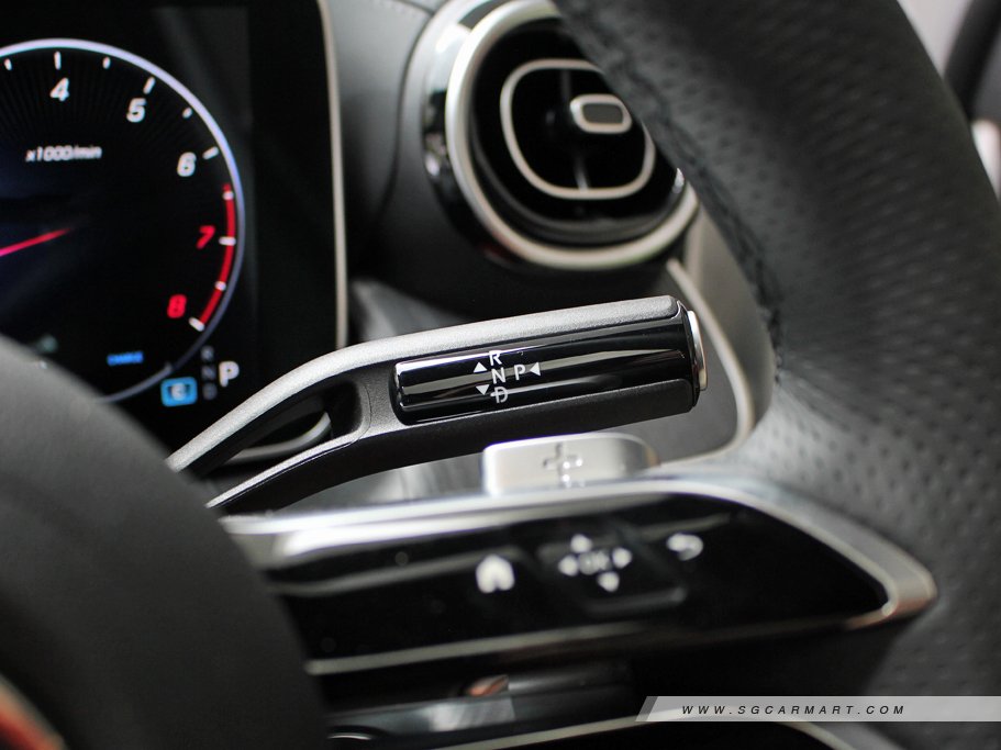 https://i.i-sgcm.com/new_cars/cars/21822/21822_g12