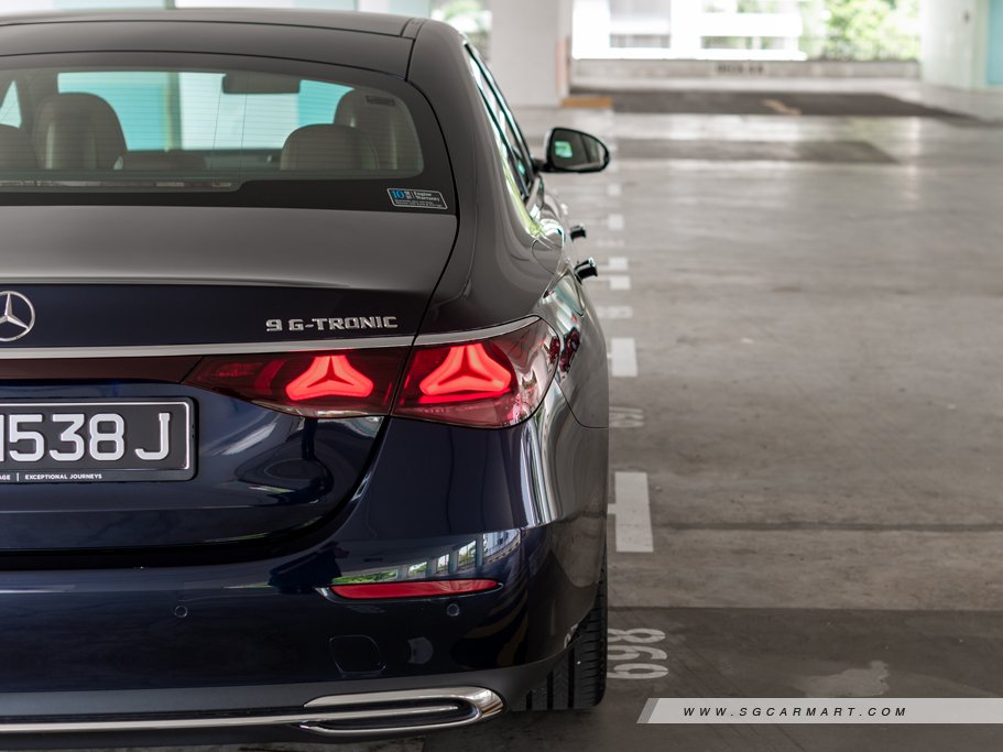 https://i.i-sgcm.com/new_cars/cars/21828/21828_g44