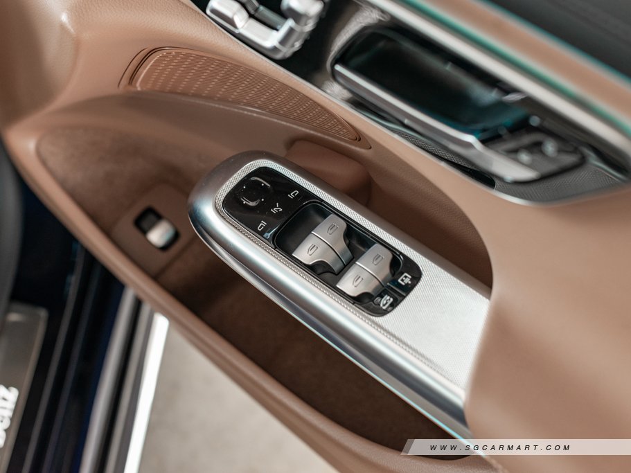 https://i.i-sgcm.com/new_cars/cars/21828/21828_g56