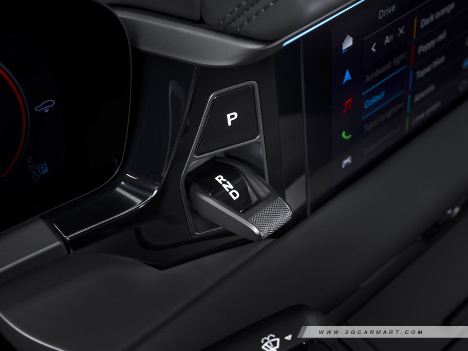 https://i.i-sgcm.com/new_cars/cars/21829/21829_g14