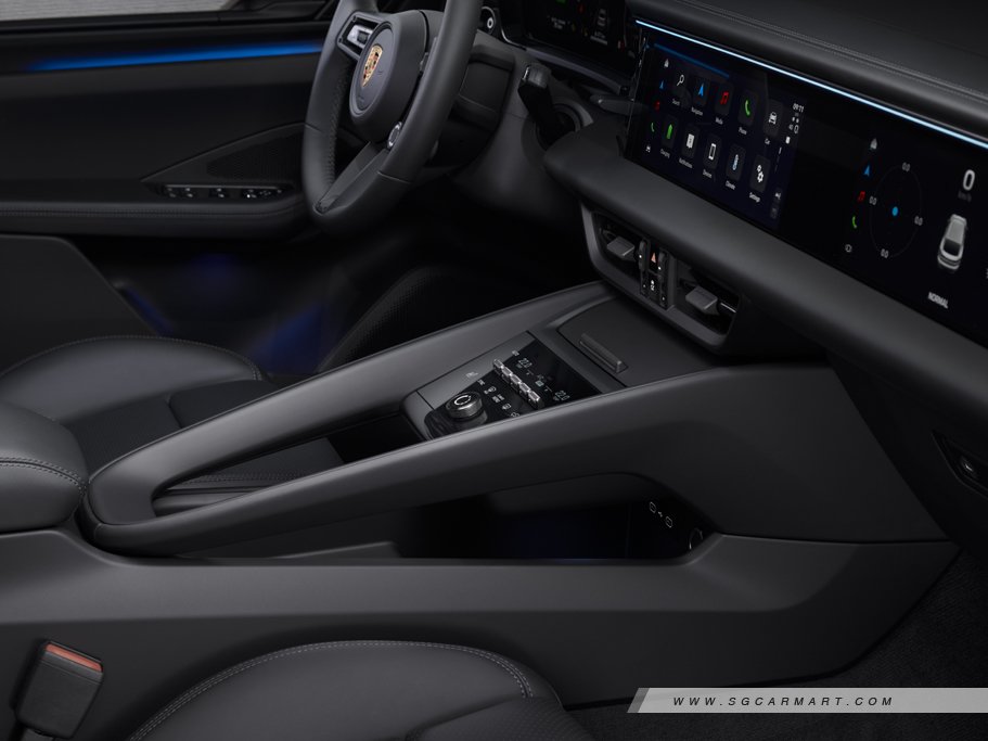 https://i.i-sgcm.com/new_cars/cars/21829/21829_g18